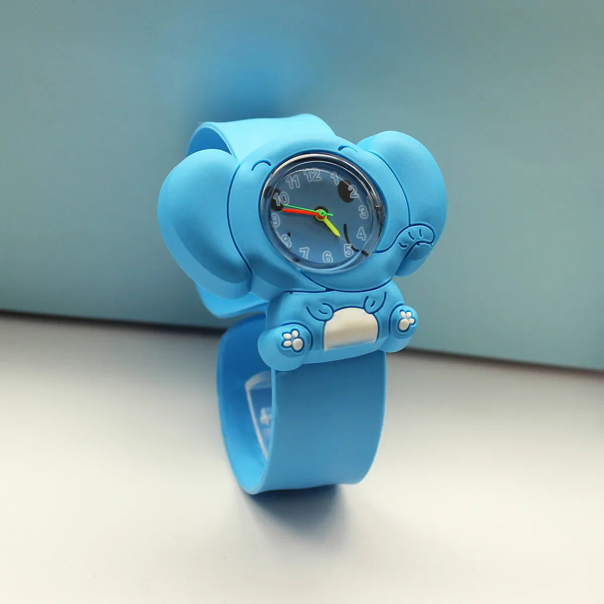 New Fashion Cartoon Animal Flash Light Girl Watches Kids Bracelet Silicone Strap Children Watch Clock Reloj Digital Wristwatches