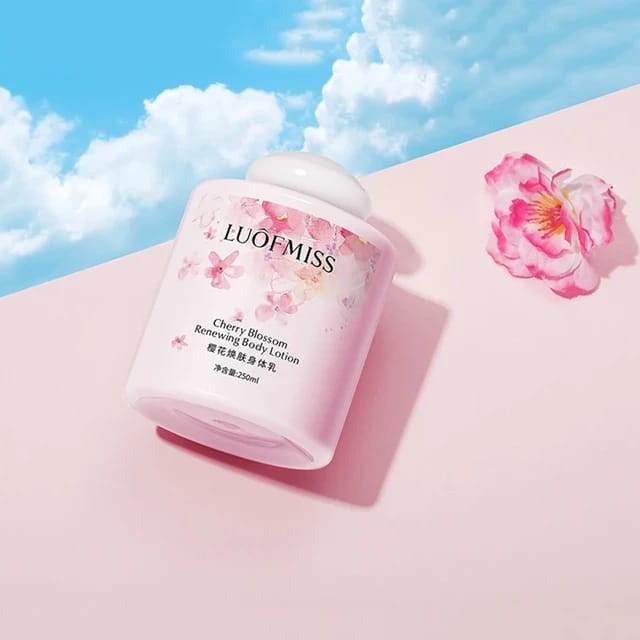 Cherry Blossom Renewing Body Lotion Anti Drying Autumn And Winter Skin Care